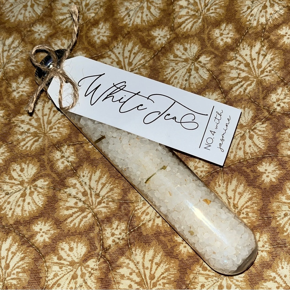 Cozy ‘Hygge’ Gift Set - Picture 5 of 13